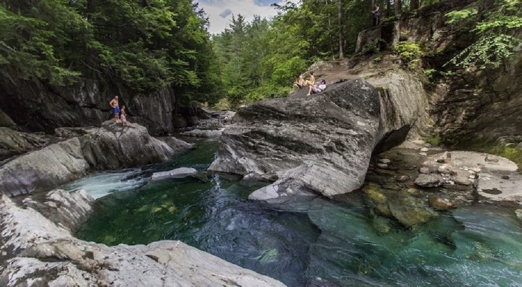 Warren Falls